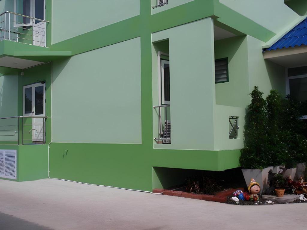 Yamjan Place Surat Thani Exterior photo