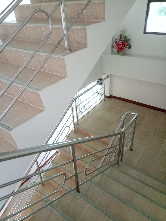 Yamjan Place Surat Thani Exterior photo
